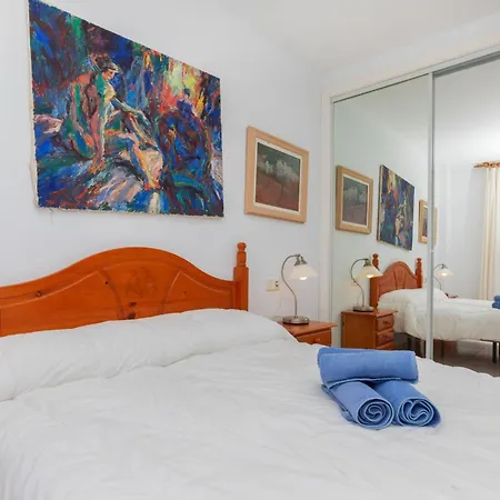 Apartment Cala Gonzalez By Interhome